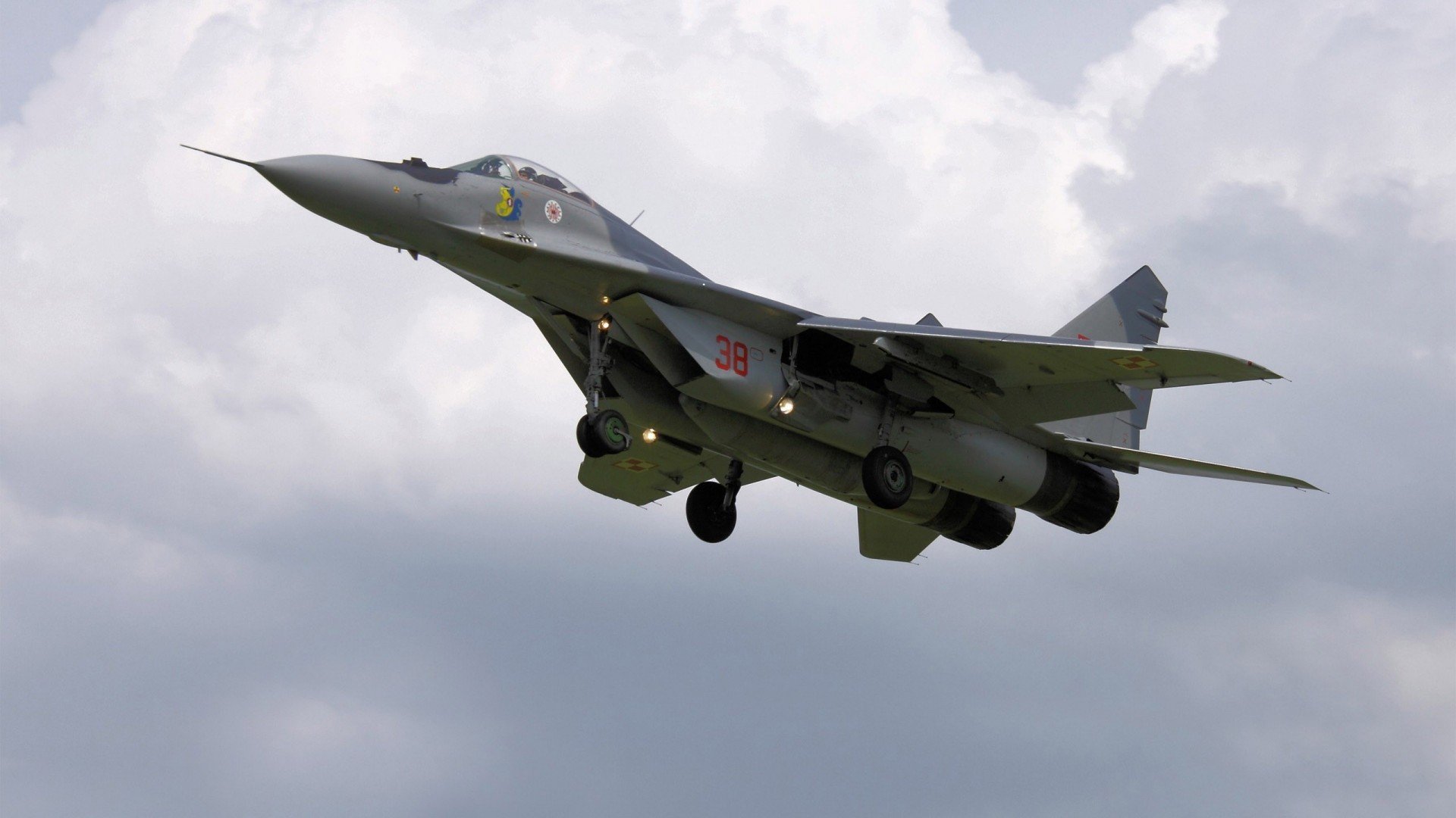 开云官网登录-布鲁诺·卡博克洛在巴黎奥运会小组赛中砍下33分，17个篮板，43个效率值