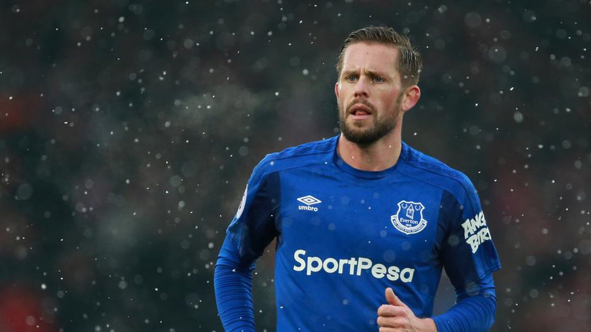 开云体育官网登入-美洲杯激情四溢：逆境中崛起的英雄们，美洲杯视频回顾